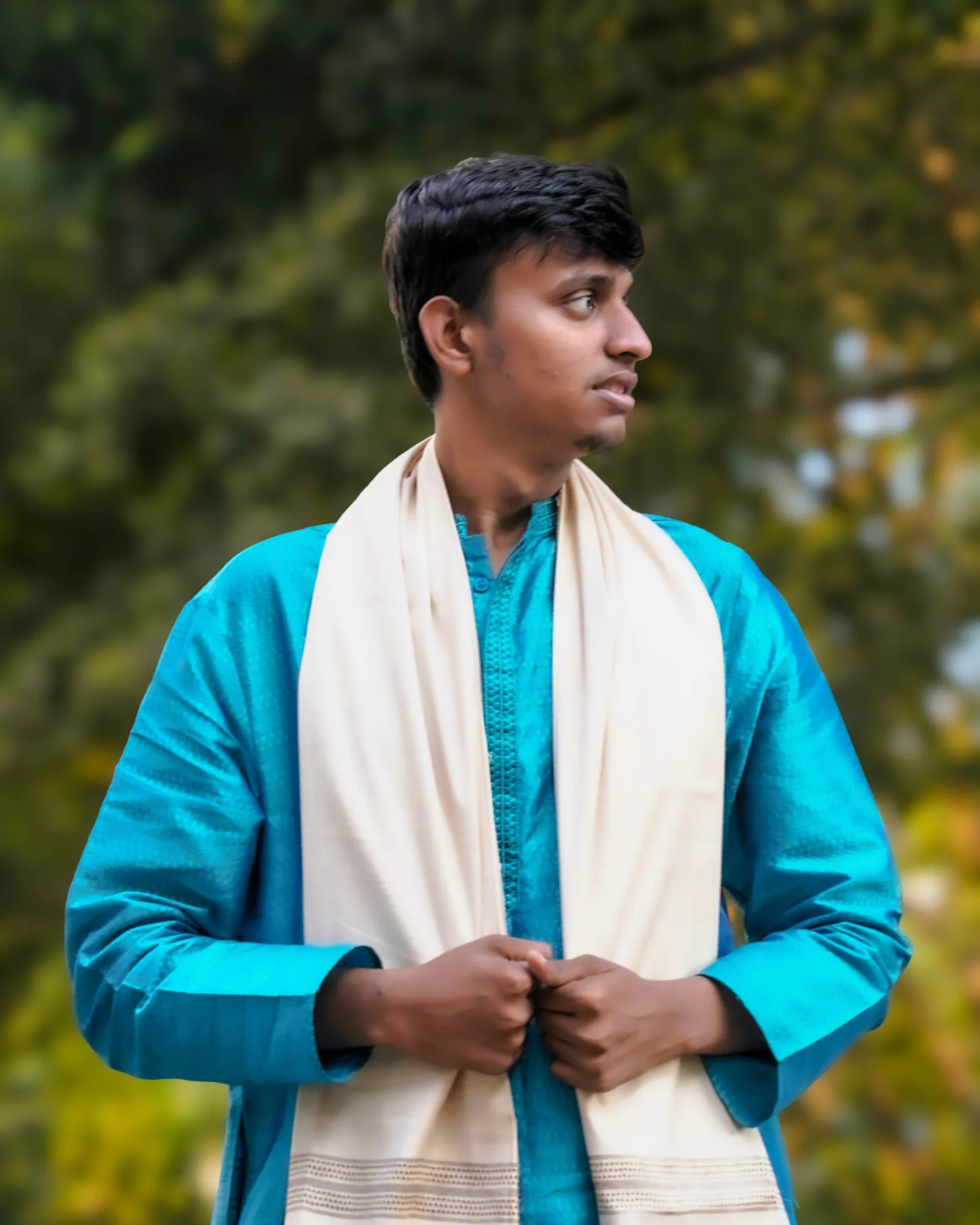 Anshul Agrawal in a turquoise kurta